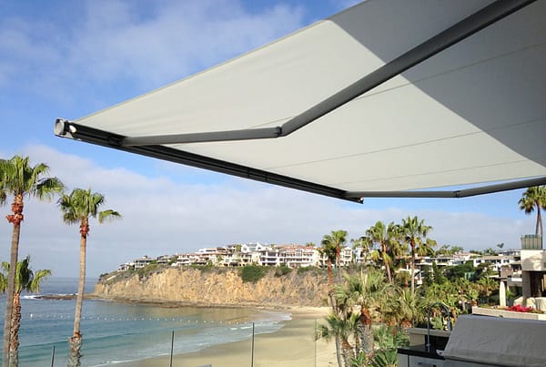 Why More Luxury Home Builders Are Incorporating Luxury Shade Solutions